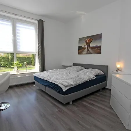 アパート Am Kulturpark - Mit 3 Schlafraeumen Fuer 6 Personen